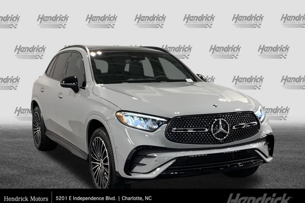 2026 Mercedes Benz GLC 300 4MATIC photo 1
