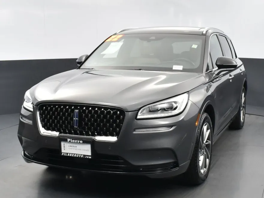2022 Lincoln Corsair Grand Touring photo 1