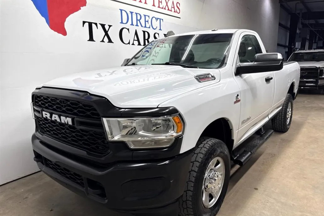 2022 Ram 3500 Tradesman photo 1