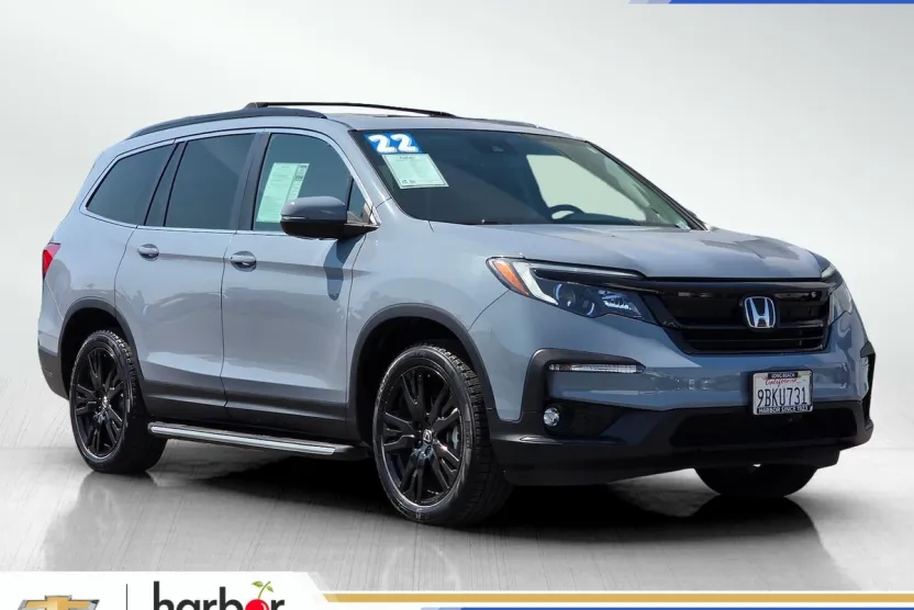2022 Honda Pilot Special Edition photo 1