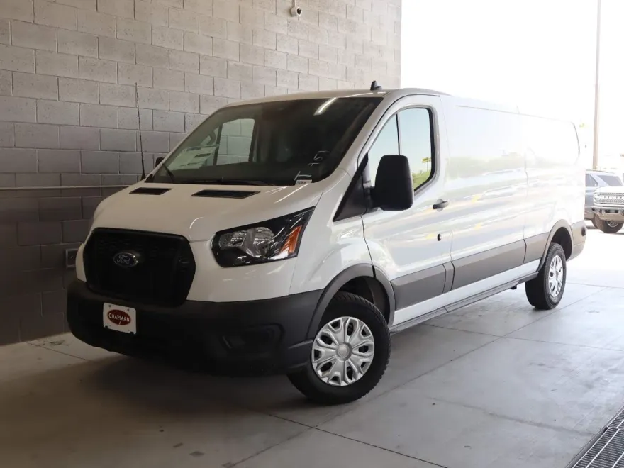 2025 Ford Transit photo 1