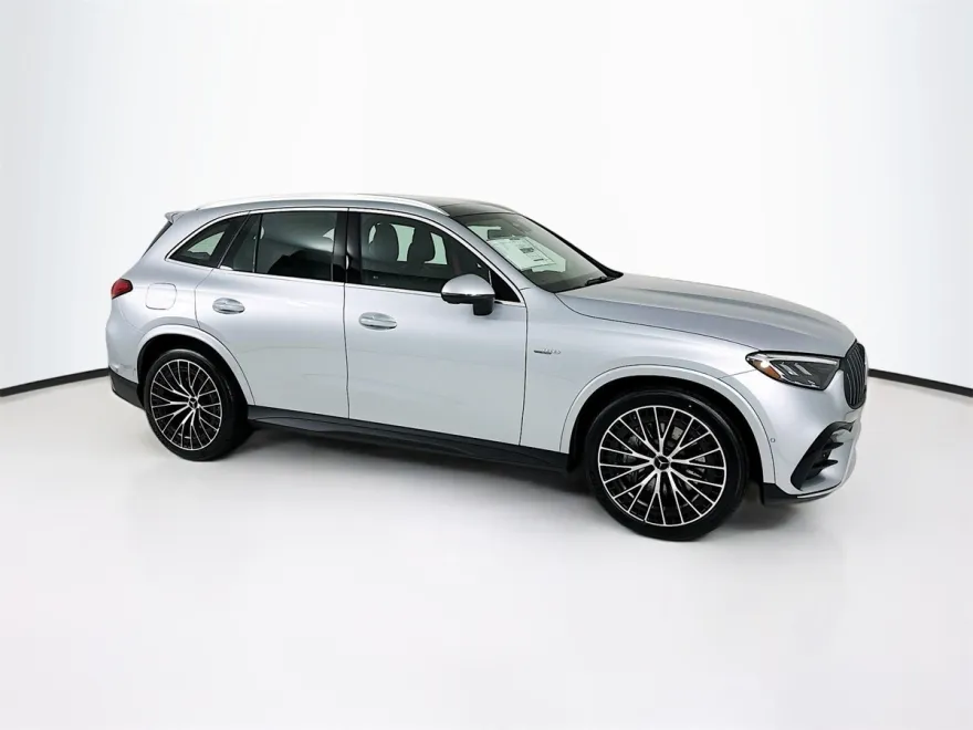 2025 Mercedes Benz GLC 43 AMG photo 1