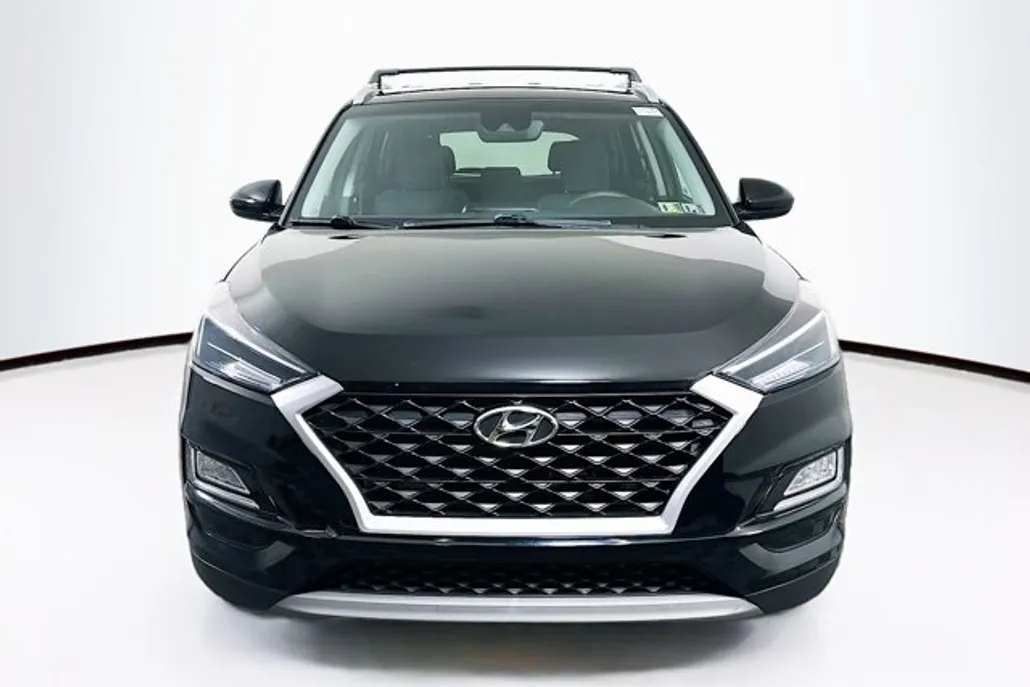 2019 Hyundai Tucson Sport photo 1