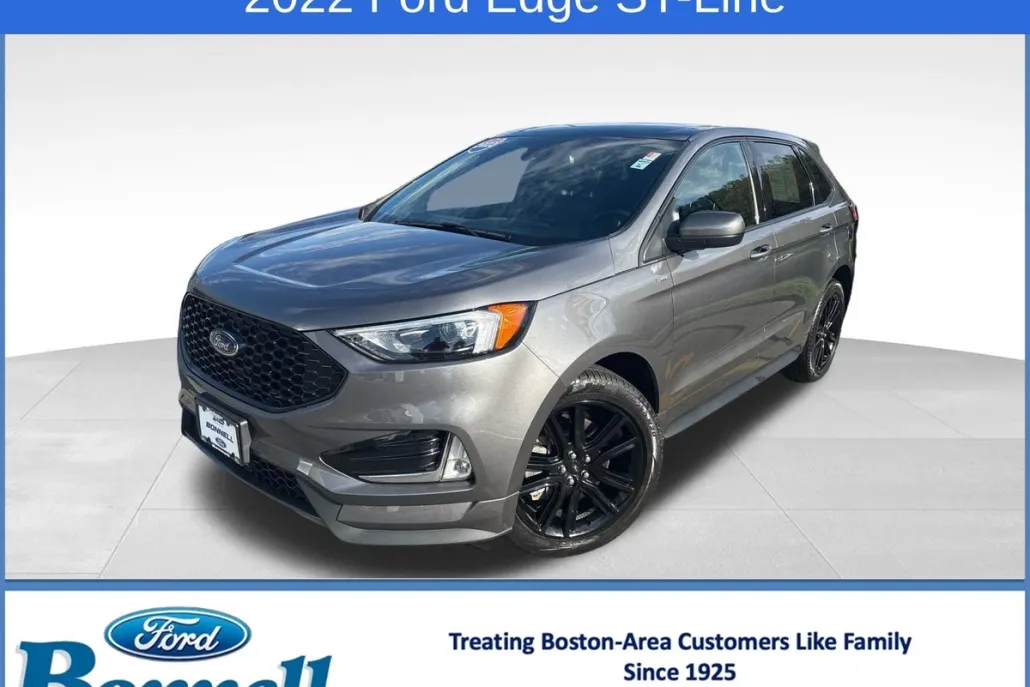 2022 Ford Edge ST photo 1