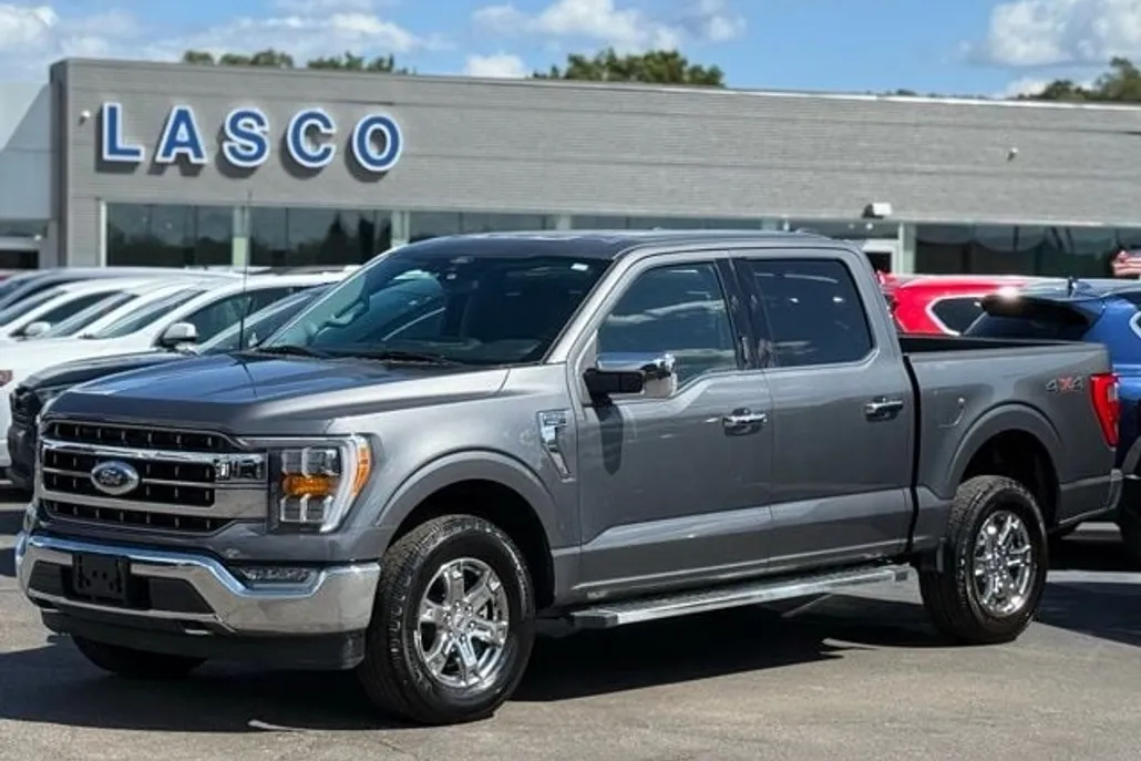 2022 Ford F-150 Lariat photo 1