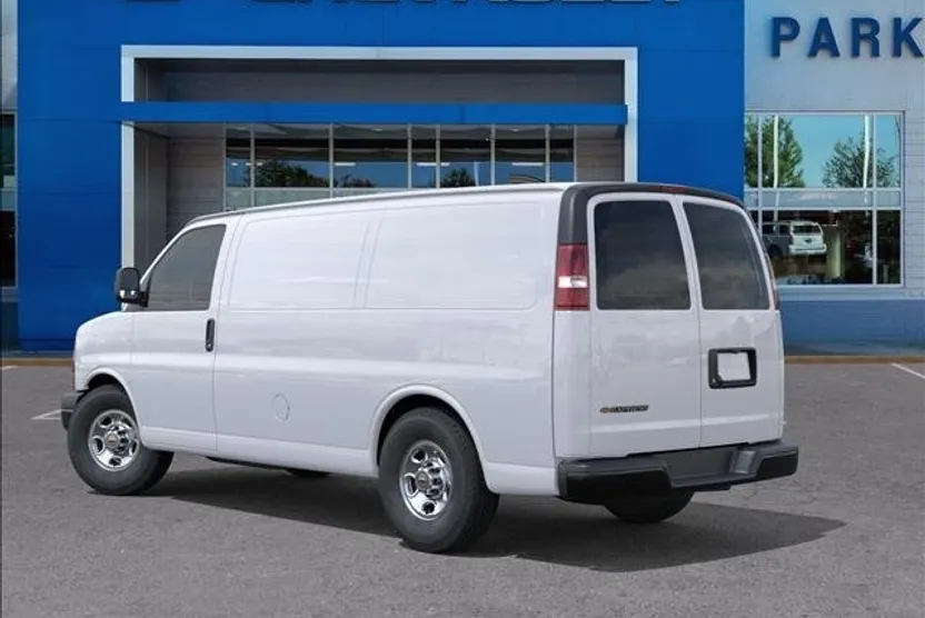 2025 Chevrolet Express Cargo 2500 photo 1