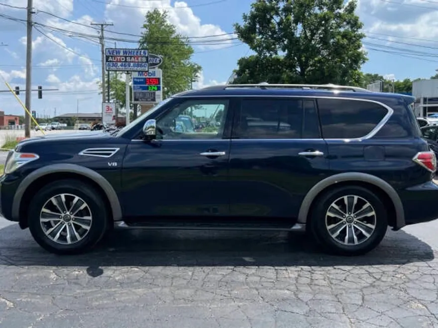 2017 Nissan Armada SL photo 1