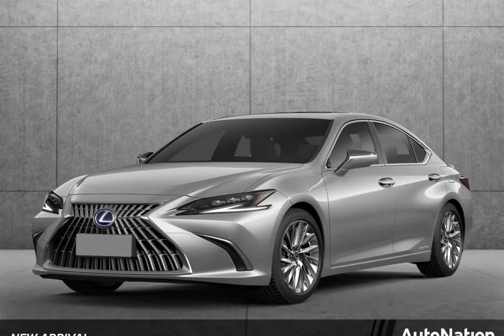 2022 Lexus ES 300h photo 1