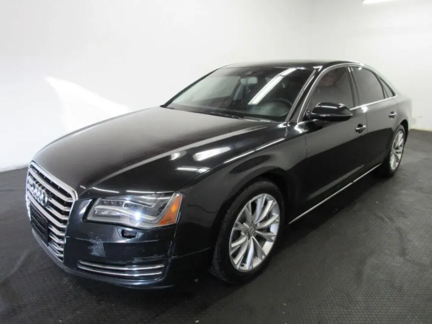 2012 Audi A8 Quattro photo 1