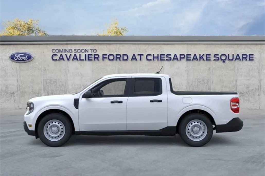 2025 Ford Maverick XL photo 1