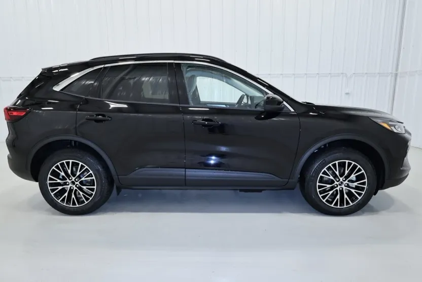 2024 Ford Escape Plug-In Hybrid Base photo 1
