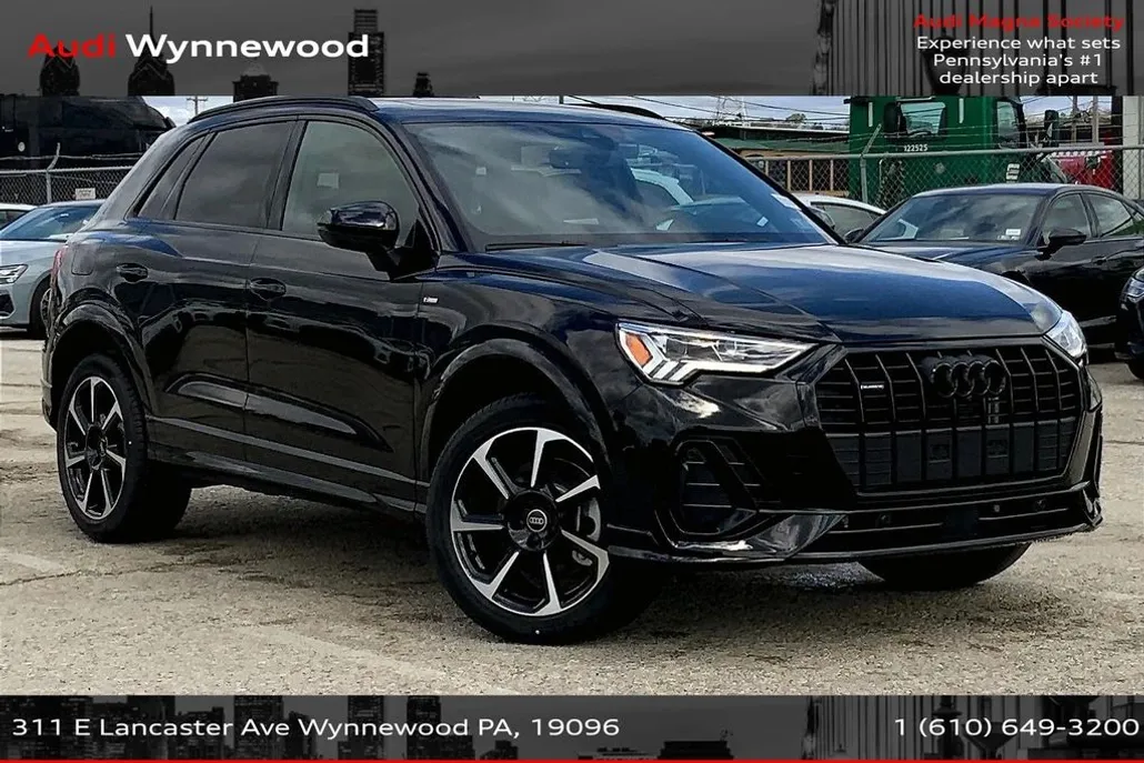 2025 Audi Q3 S line Premium Plus photo 1
