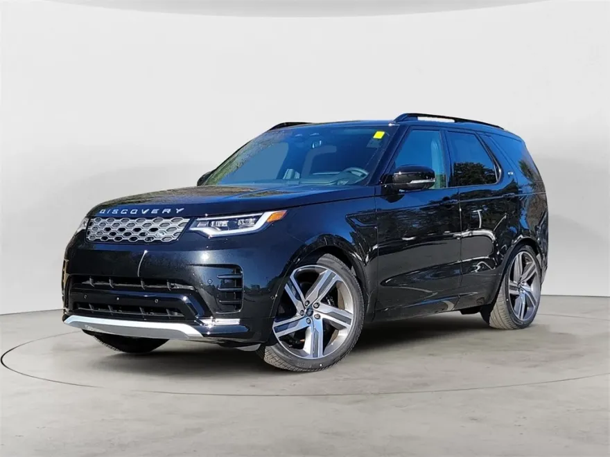 2024 Land Rover Discovery Metropolitan Edition photo 1
