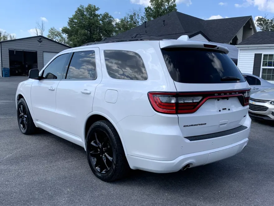 2017 Dodge Durango GT photo 1