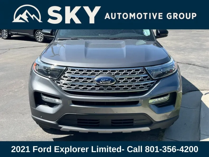 2021 Ford Explorer Limited photo 1