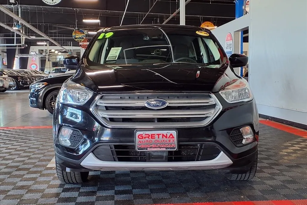 2019 Ford Escape SE photo 1