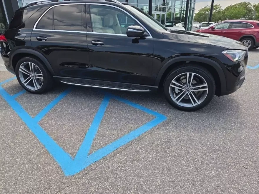 2022 Mercedes Benz GLE 350 photo 1