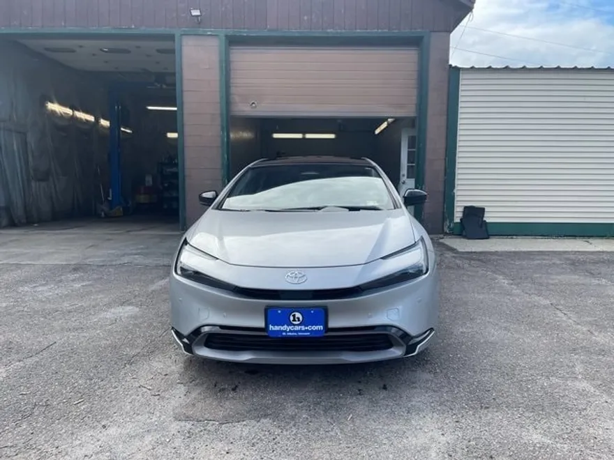 2024 Toyota Prius Limited photo 1