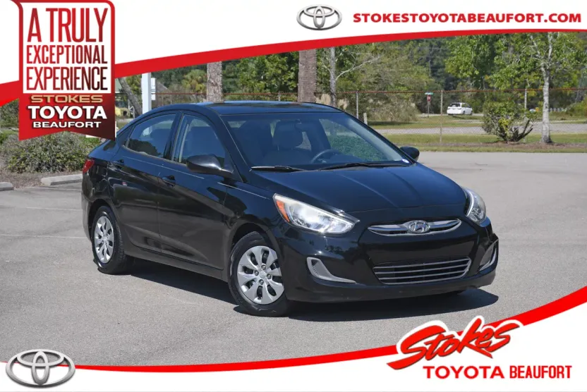 2016 Hyundai Accent SE photo 1