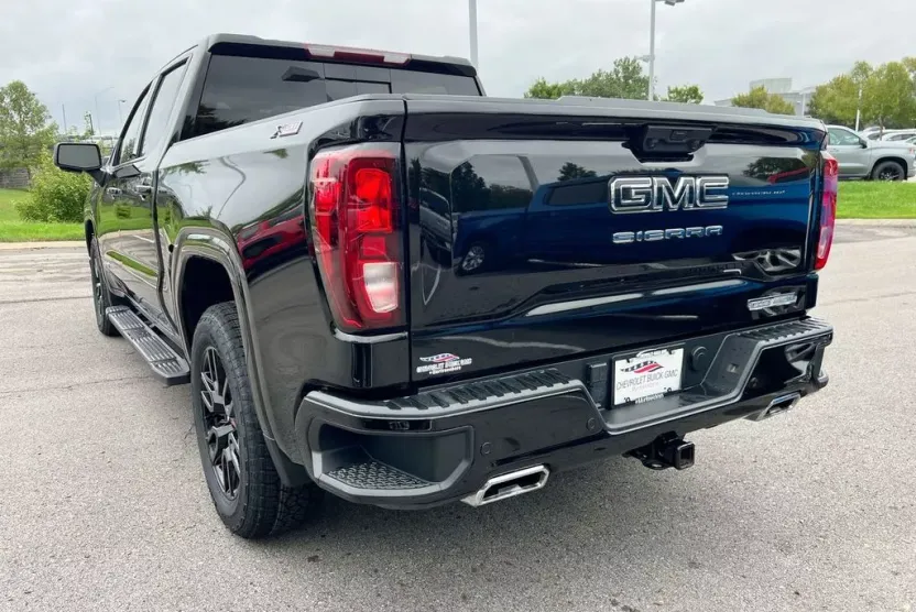2024 Gmc Sierra 1500 Elevation photo 1