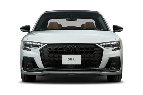 2025 Audi S8 Quattro photo 3