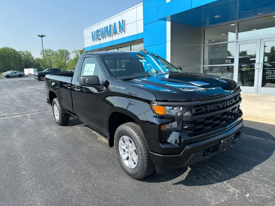 2025 Chevrolet Silverado 1500 photo 1