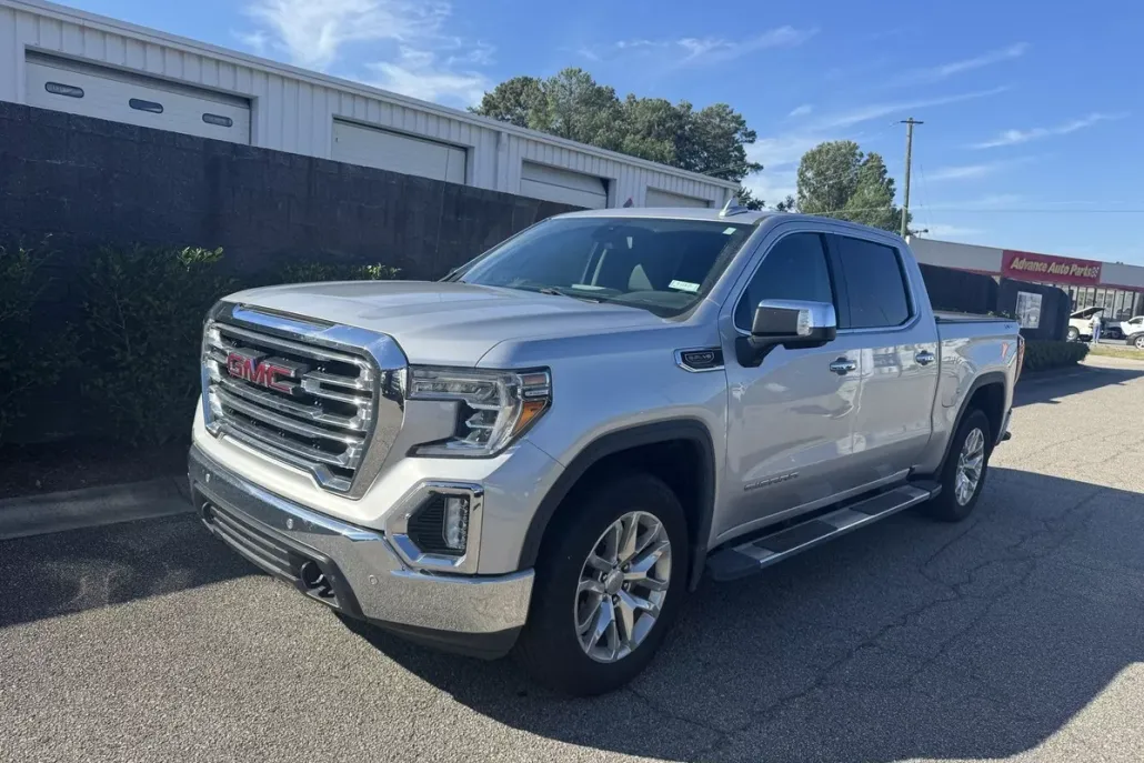 2021 Gmc Sierra SLT photo 1