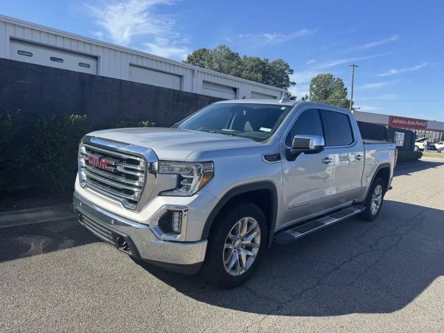 2021 Gmc Sierra SLT photo 1