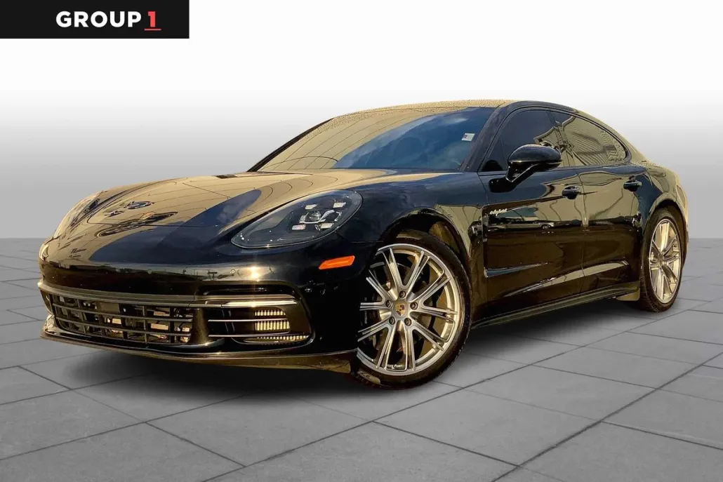 2020 Porsche Panamera 4 E-Hybrid photo 1
