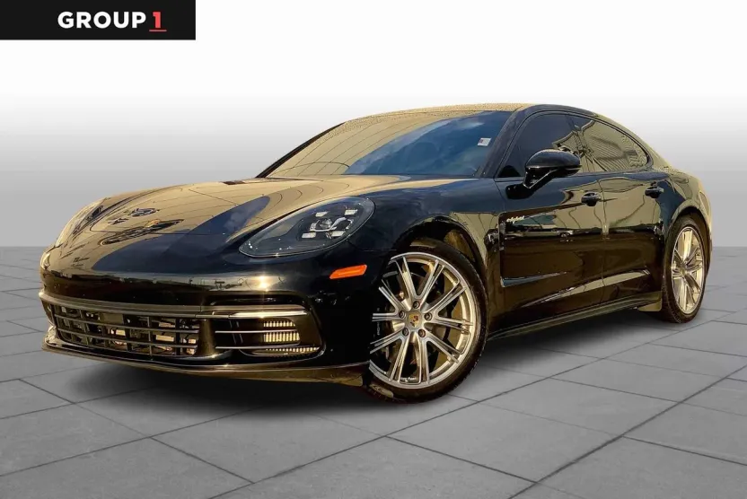 2020 Porsche Panamera 4 E-Hybrid photo 1