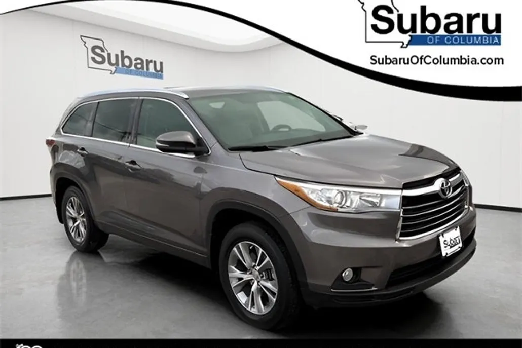 2015 Toyota Highlander XLE photo 1