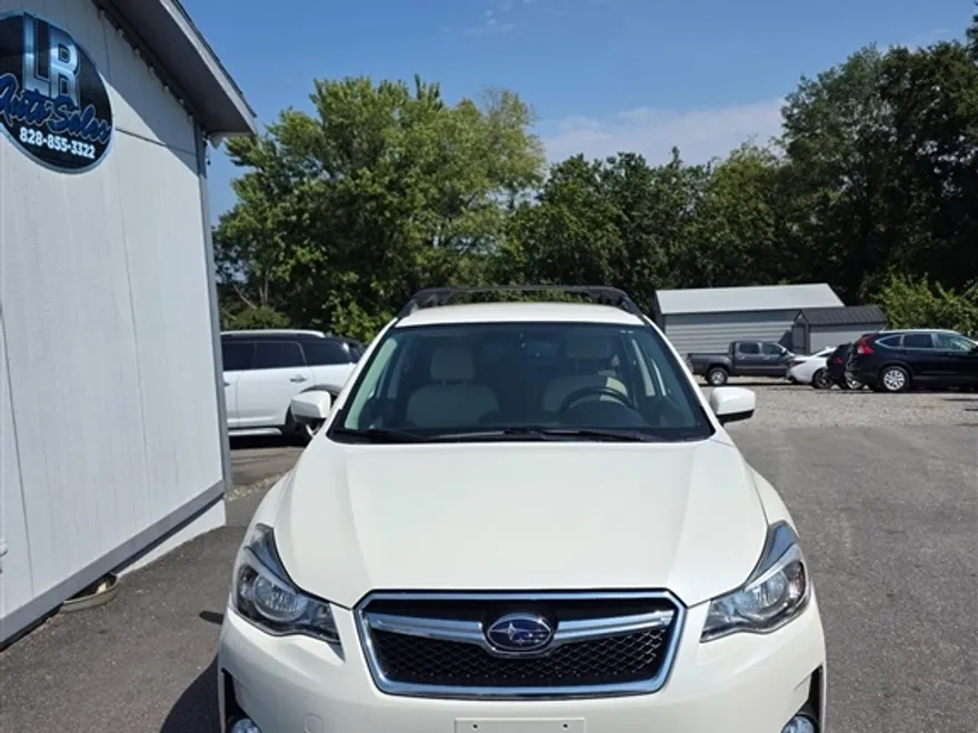 2016 Subaru Crosstrek Premium photo 1