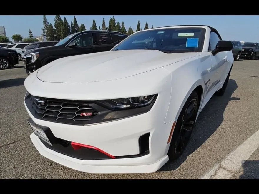 2023 Chevrolet Camaro 2LT 3LT photo 2