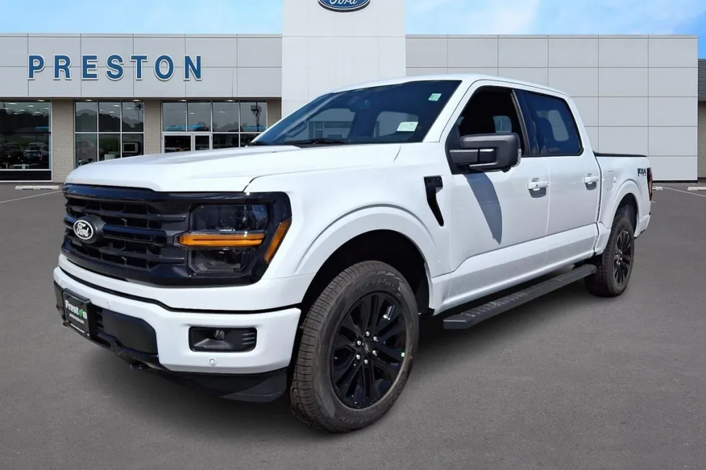 2025 Ford F-150 XLT photo 1
