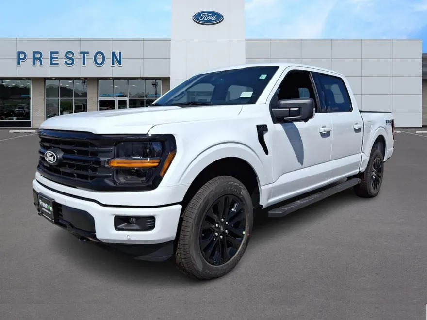2025 Ford F-150 XLT photo 1