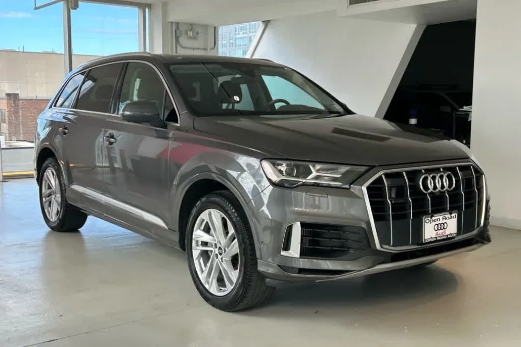 2023 Audi Q7 Premium Plus 55 photo 1