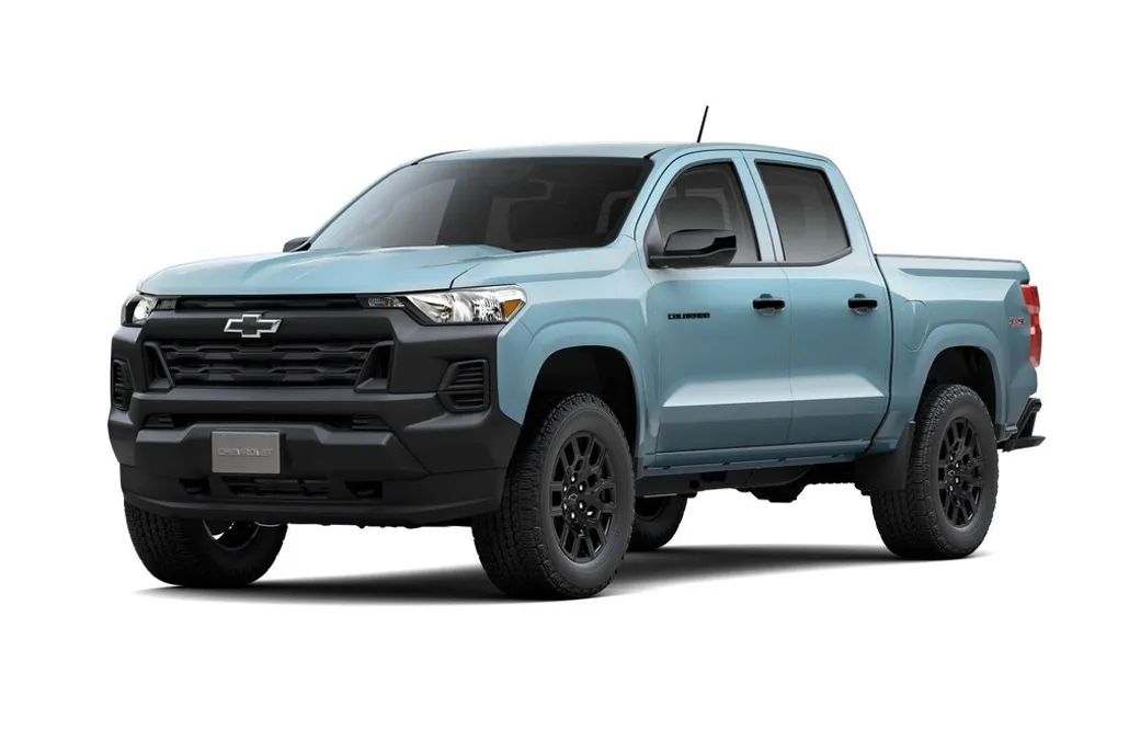 2025 Chevrolet Colorado LT photo 1