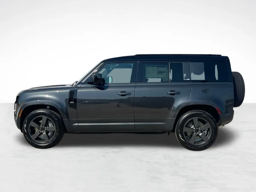 2026 Land Rover Defender 110 S photo 1