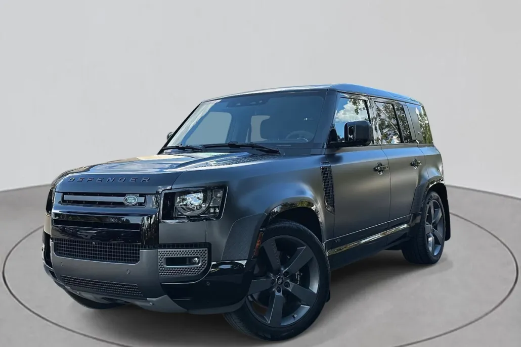 2024 Land Rover Defender 110 V8 Carpathian Edition photo 1