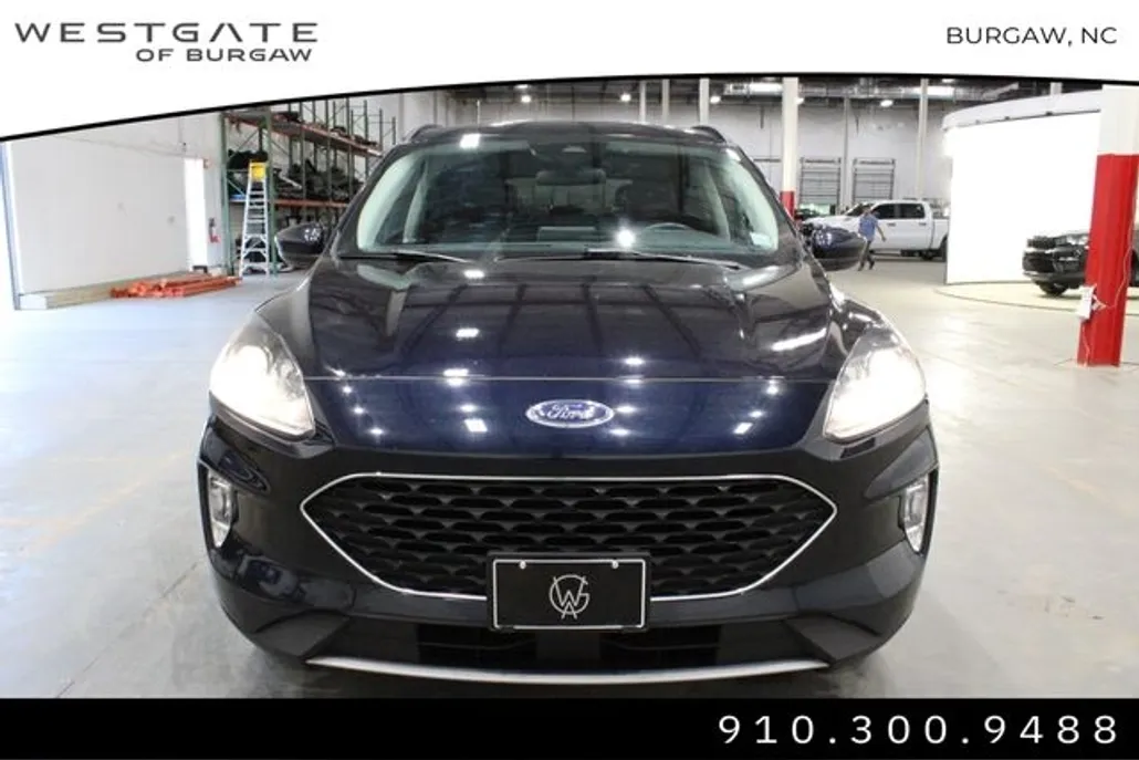 2021 Ford Escape SEL photo 1