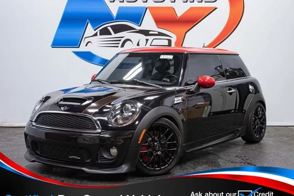 2012 Mini Cooper Hardtop John Cooper Works photo 1