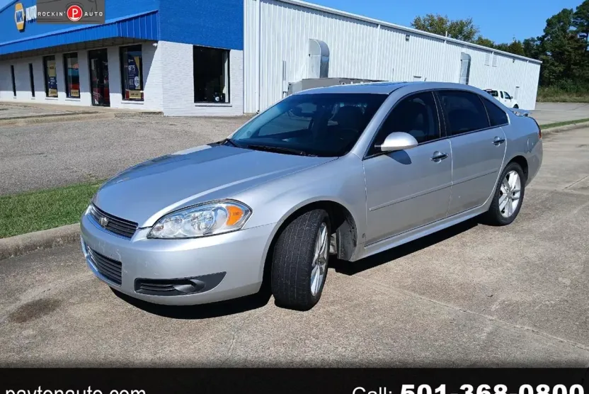 2010 Chevrolet Impala LTZ photo 1
