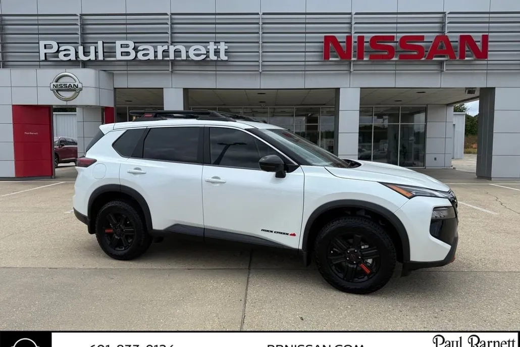 2025 Nissan Rogue photo 1