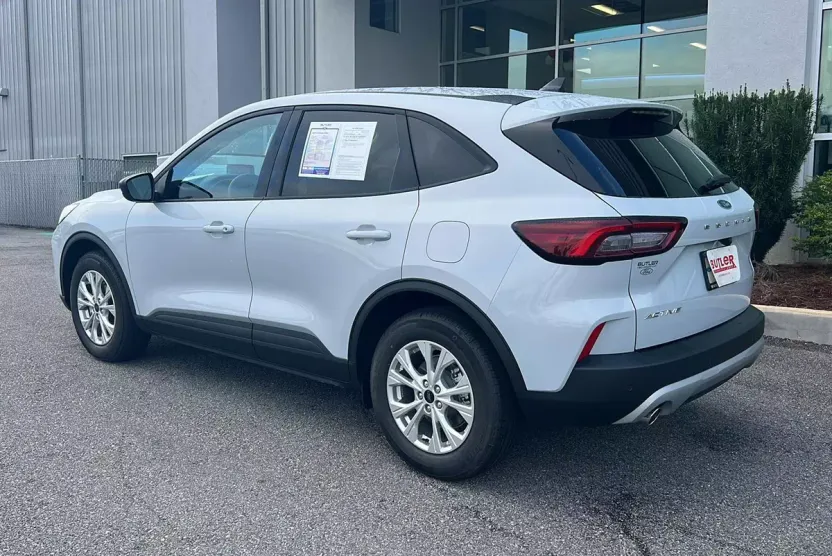 2025 Ford Escape Active photo 1