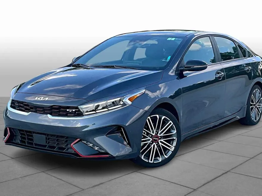 2024 Kia Forte GT photo 1