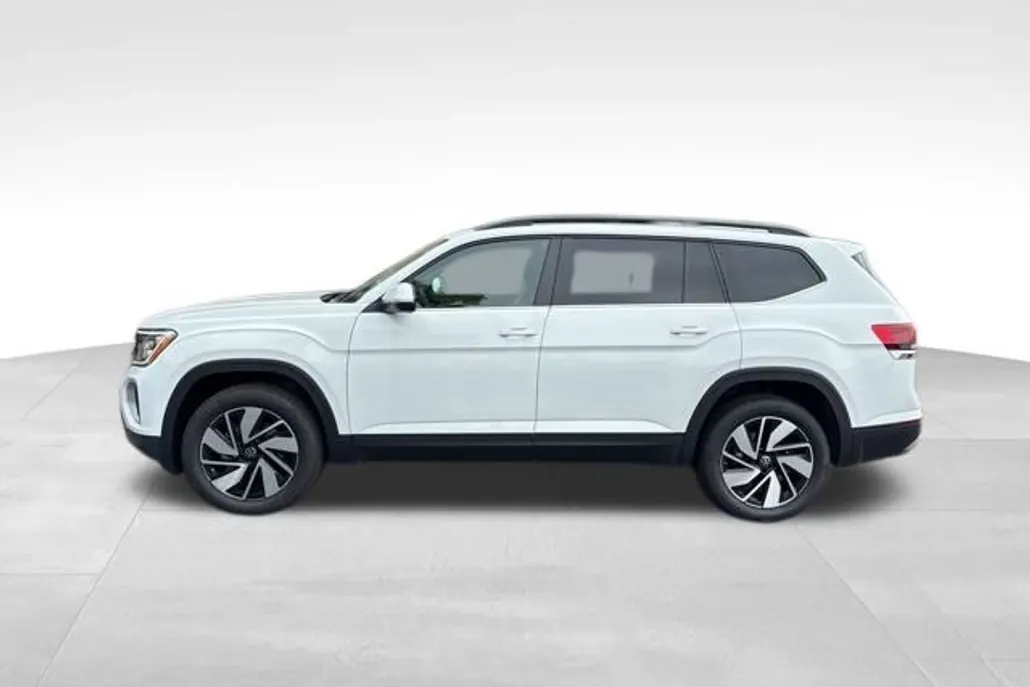 2025 Volkswagen Atlas SE Technology photo 1