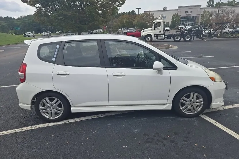 2007 Honda Fit Sport photo 1