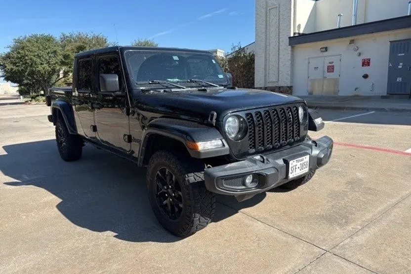 2022 Jeep Gladiator Altitude photo 1