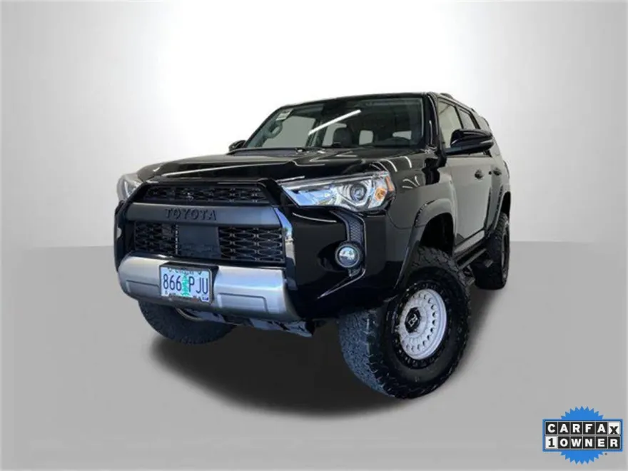 2023 Toyota 4Runner TRD Premium photo 1