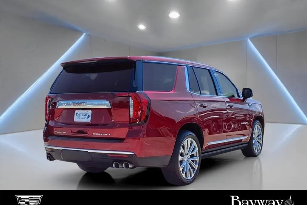 2023 Gmc Yukon Denali photo 1